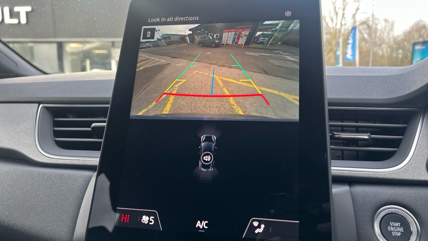 Used Renault Captur 2024 for sale - 77662468: Photo 36