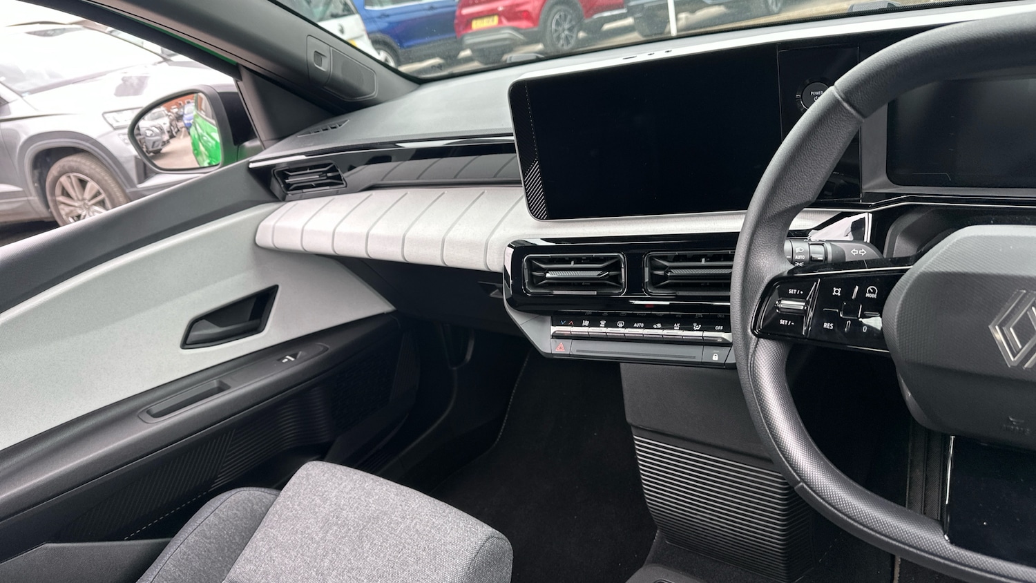 Used Renault 5 2025 for sale - 78198686: Photo 14