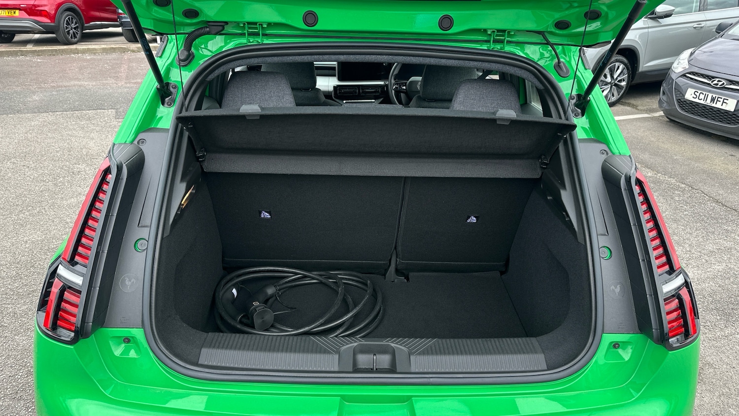 Used Renault 5 2025 for sale - 78198686: Photo 4