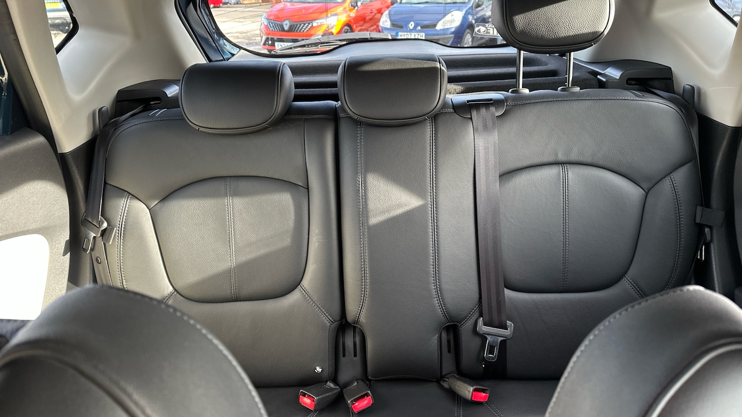 Used Renault Captur 2019 for sale - 76817408: Photo 15