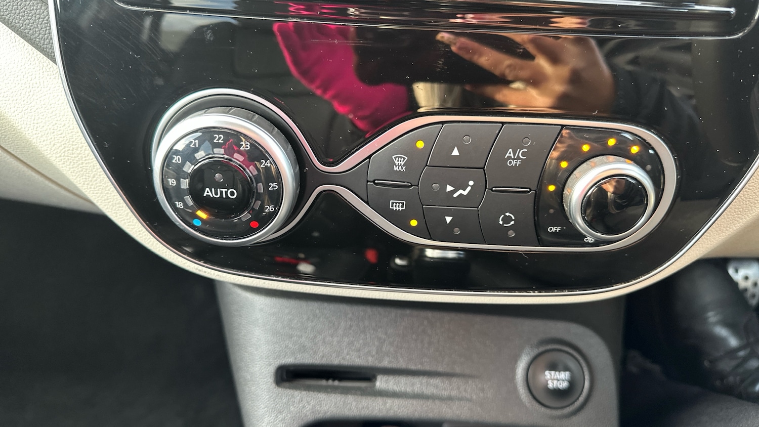 Used Renault Captur 2019 for sale - 76817408: Photo 21