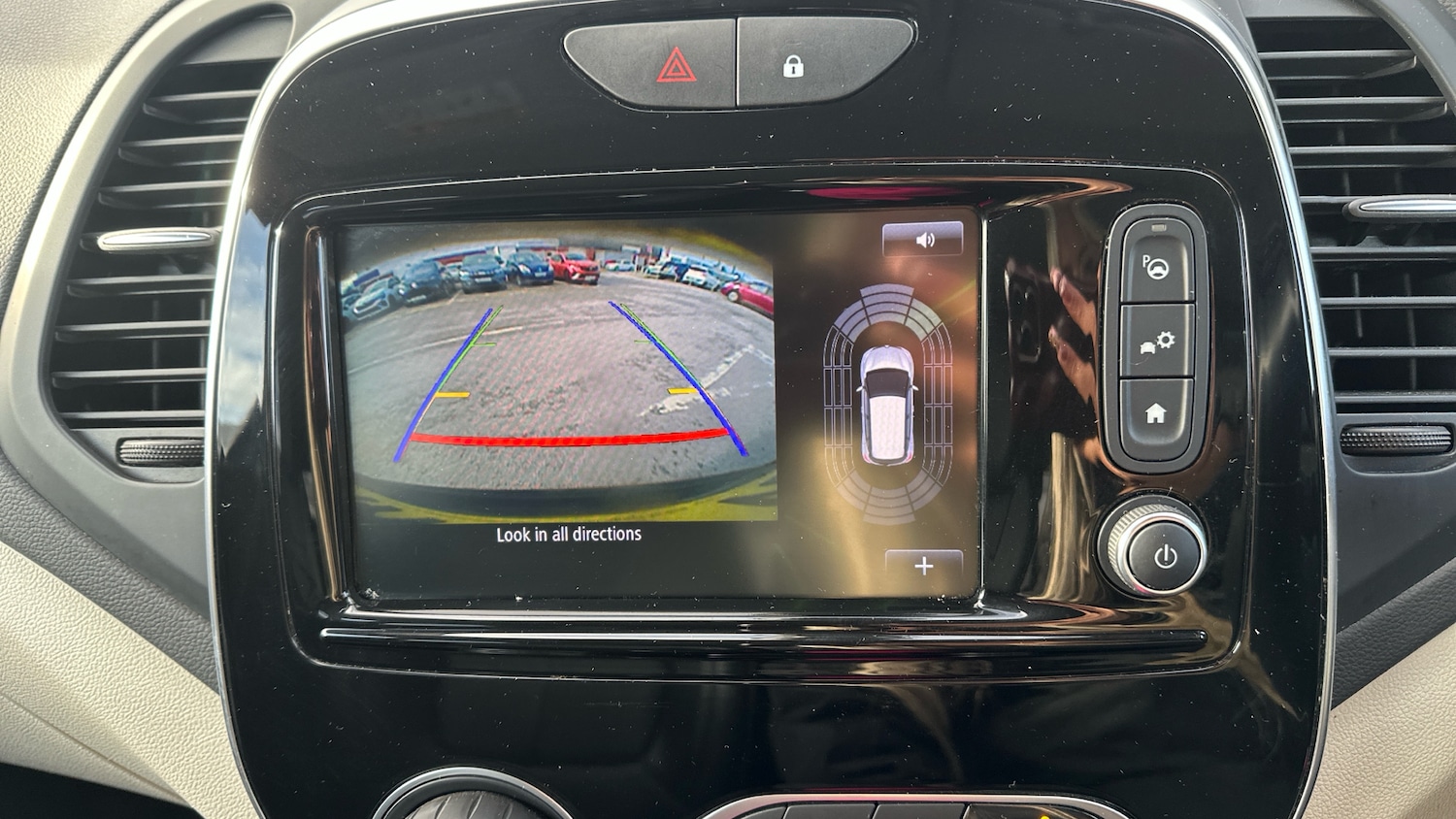 Used Renault Captur 2019 for sale - 76817408: Photo 27