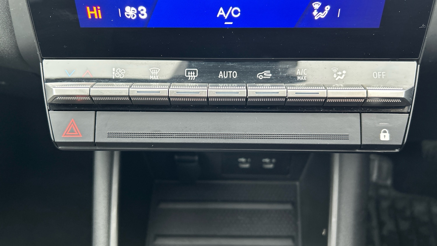 Used Renault Other 2025 for sale - 76986719: Photo 31