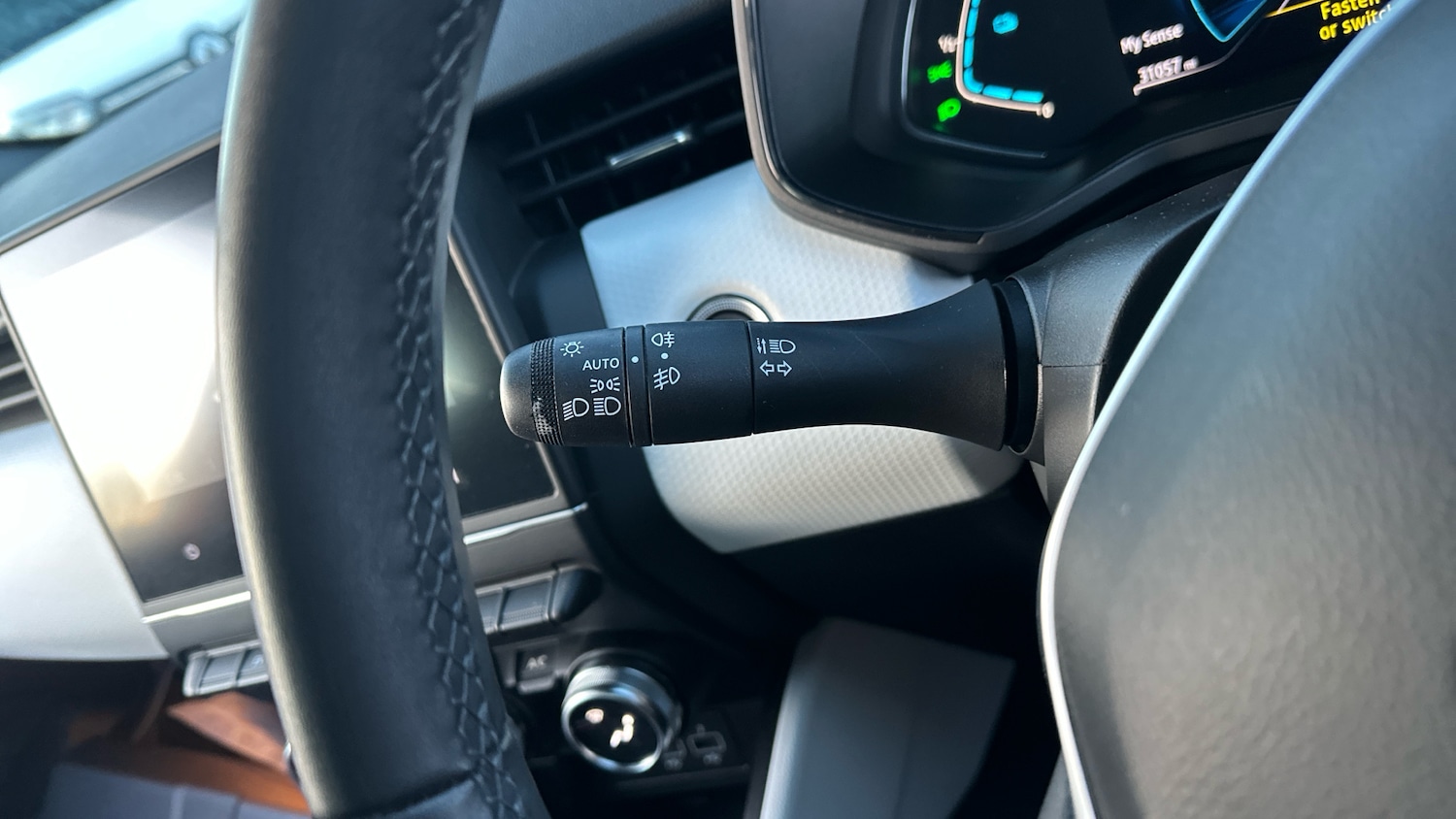 Used Renault Clio 2022 for sale - 77038771: Photo 25