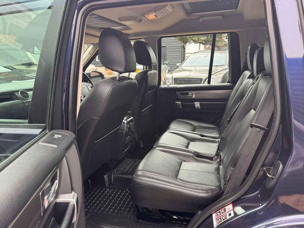 Used Land Rover Discovery 2015 for sale - 78056522: Photo 11