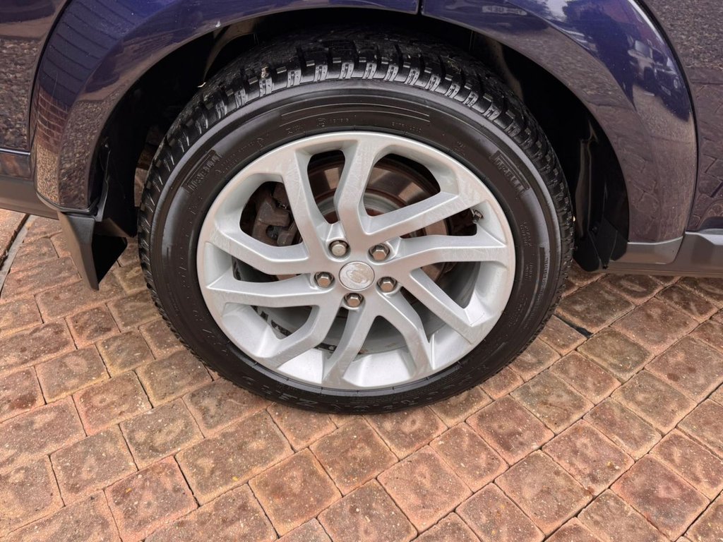 Used Land Rover Discovery 2015 for sale - 78056522: Photo 18