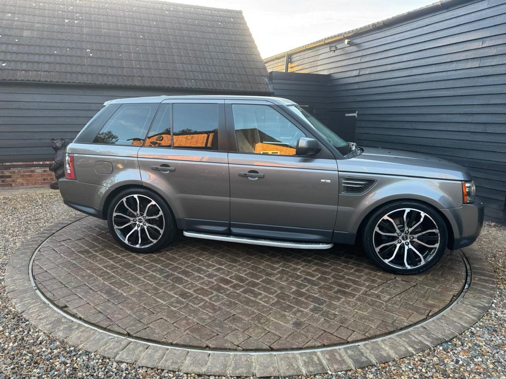 Used Land Rover Range Rover Sport 2010 for sale - 76670575: Photo 24