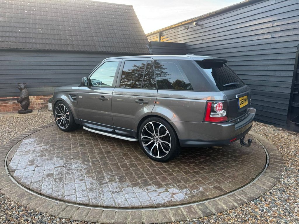 Used Land Rover Range Rover Sport 2010 for sale - 76670575: Photo 8