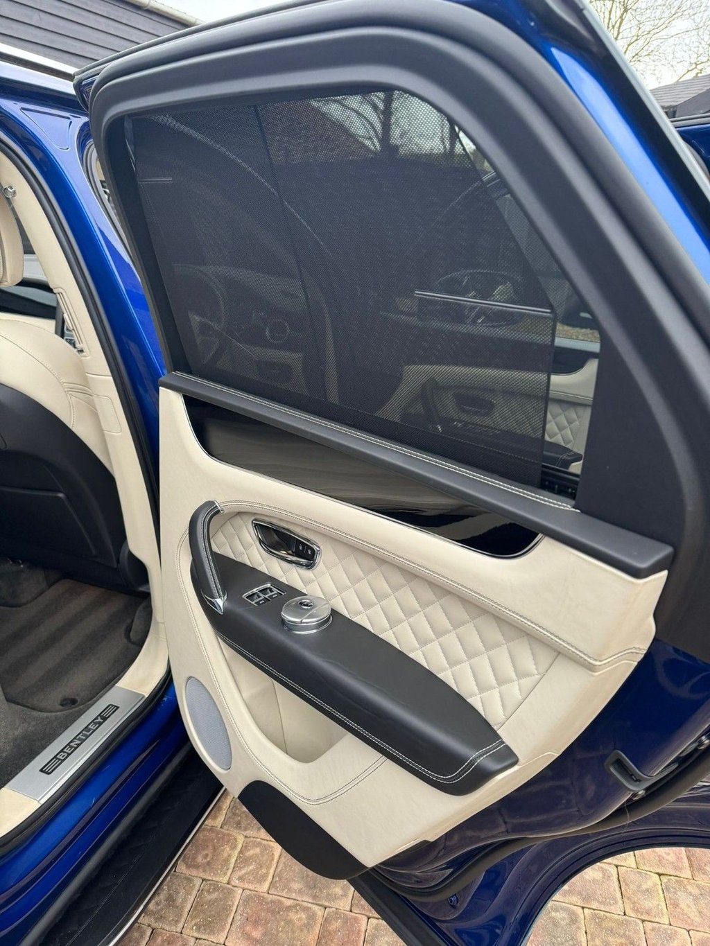 Used Bentley Bentayga 2017 for sale - 78213047: Photo 20