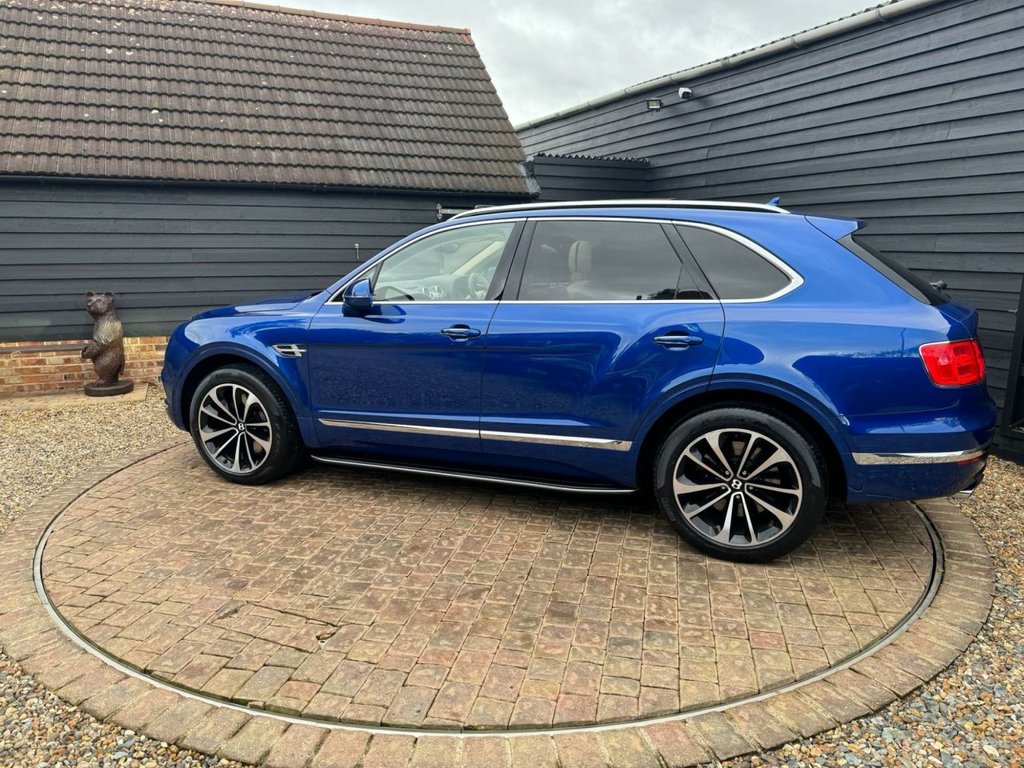 Used Bentley Bentayga 2017 for sale - 78213047: Photo 41