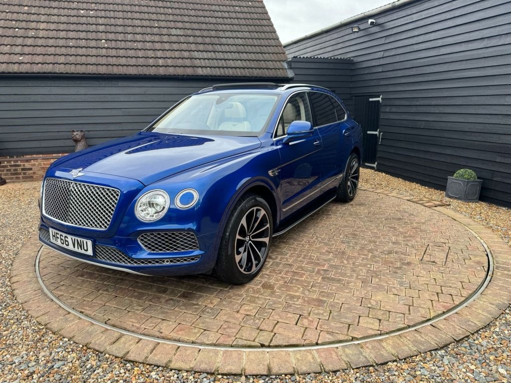 Used Bentley Bentayga 2017 for sale - 78213047: Photo 46