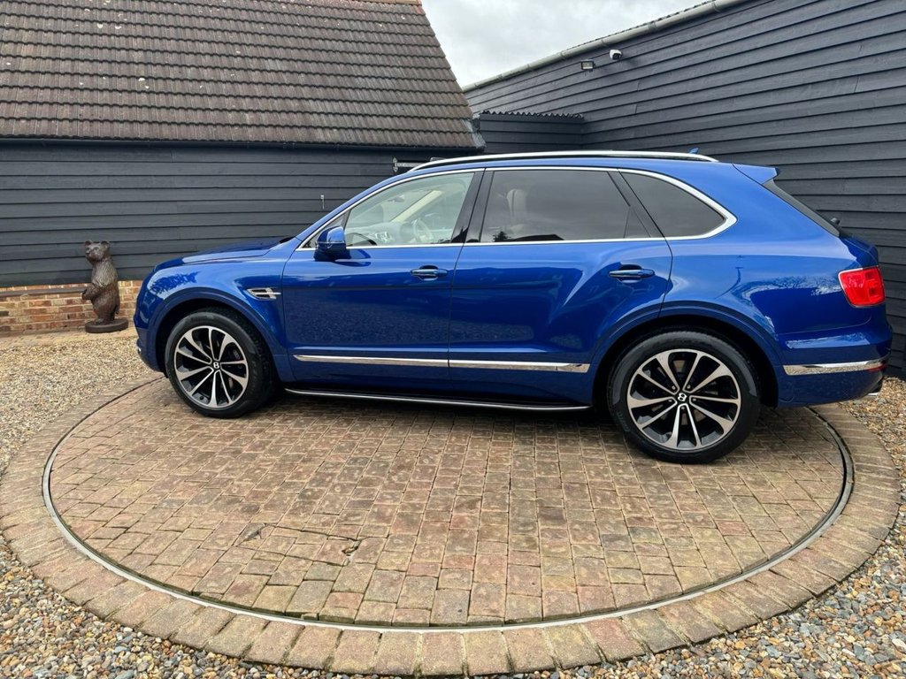 Used Bentley Bentayga 2017 for sale - 78213047: Photo 6