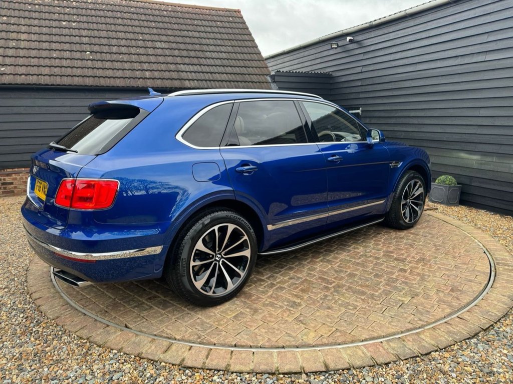 Used Bentley Bentayga 2017 for sale - 78213047: Photo 7