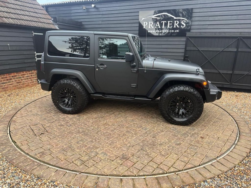 Used Jeep Wrangler 2015 for sale - 76962087: Photo 37