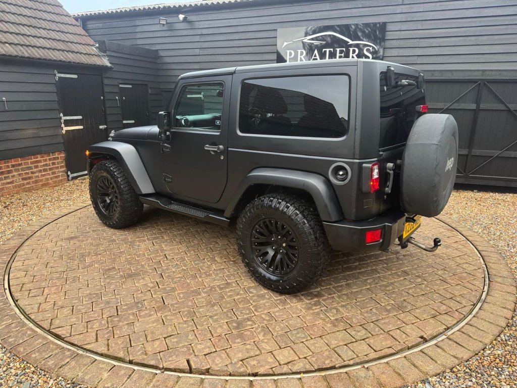 Used Jeep Wrangler 2015 for sale - 76962087: Photo 9