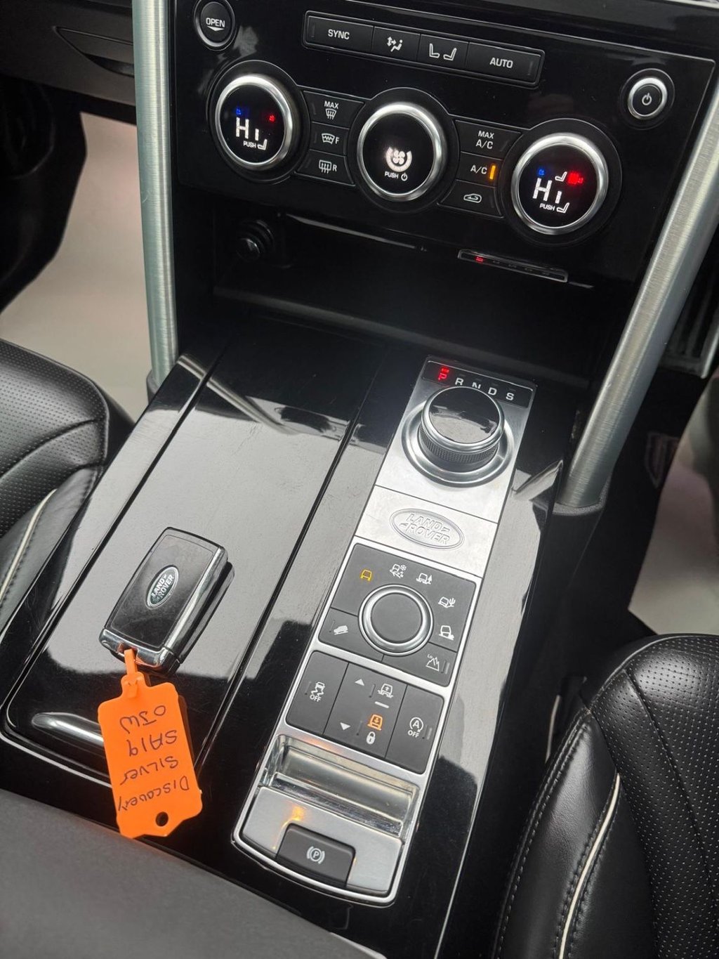 Used Land Rover Discovery 2019 for sale - 77038376: Photo 15