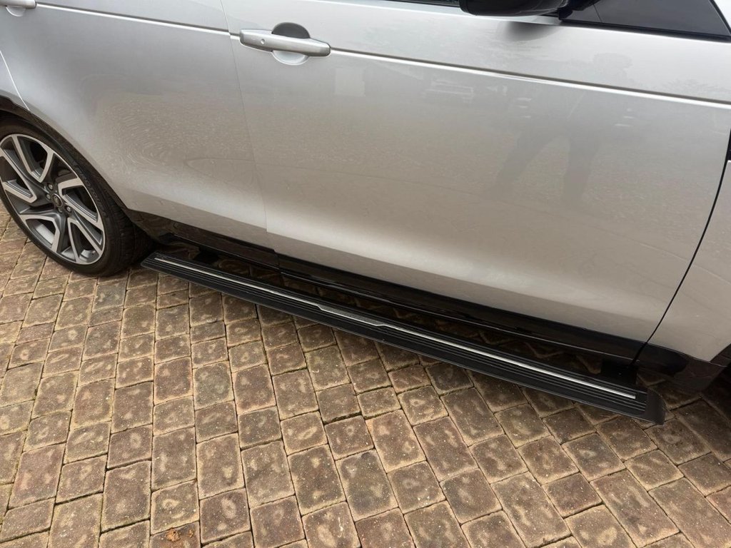 Used Land Rover Discovery 2019 for sale - 77038376: Photo 21