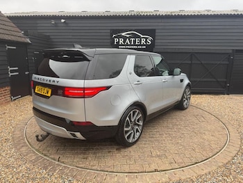 Used Land Rover Discovery 2019 for sale - 77038376: Photo