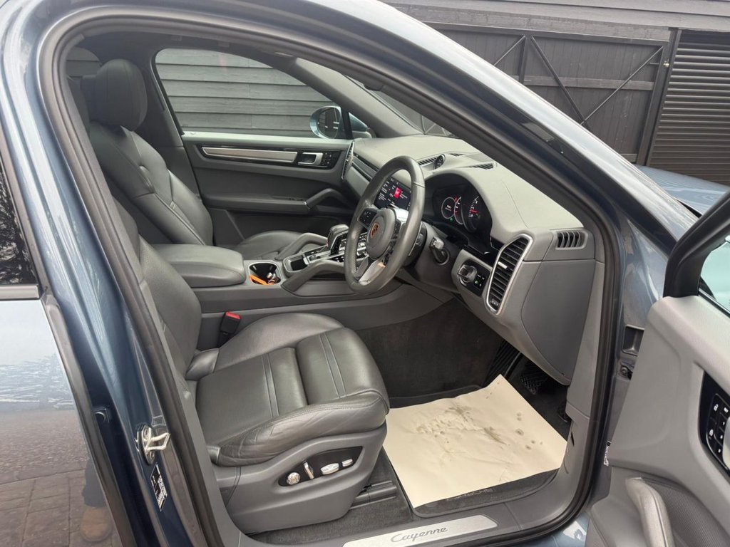 Used Porsche Cayenne 2020 for sale - 76591024: Photo 10