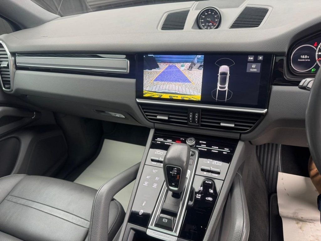 Used Porsche Cayenne 2020 for sale - 76591024: Photo 15
