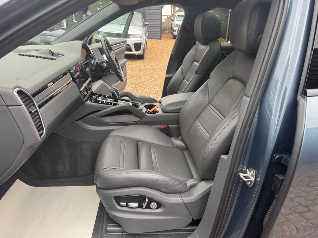 Used Porsche Cayenne 2020 for sale - 76591024: Photo 18