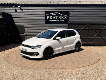 Used Volkswagen Polo 2015 for sale - 79543424: Photo