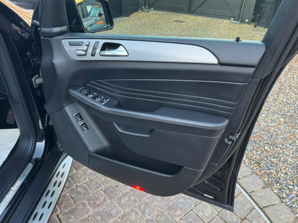 Used Mercedes-Benz GLE 2017 for sale - 76962016: Photo 17