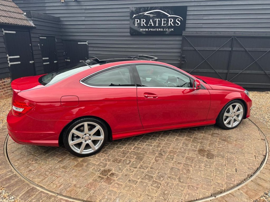 Used Mercedes-Benz C Class 2015 for sale - 78056400: Photo 24