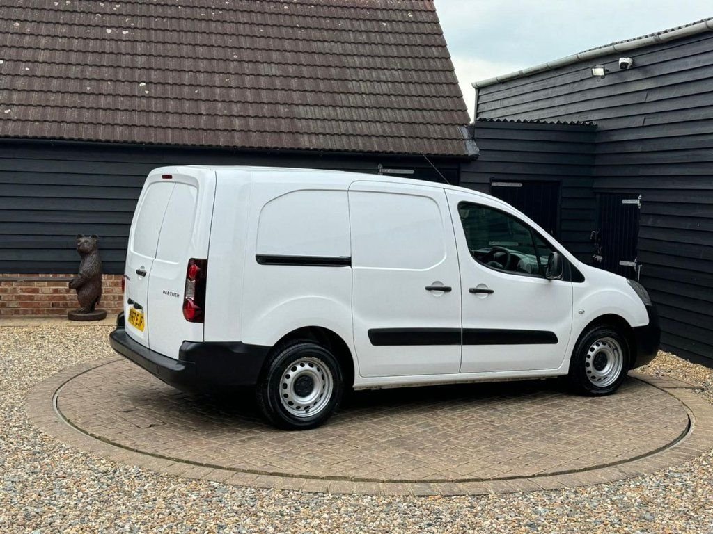 Used Peugeot Partner 2017 for sale - 77647853: Photo 16