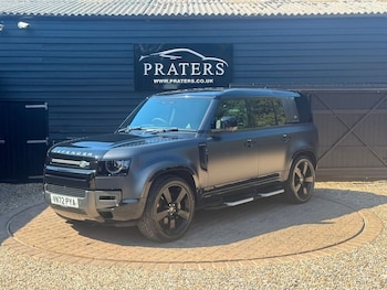 Used Land Rover Defender 110 2022 for sale - 79313440: Photo