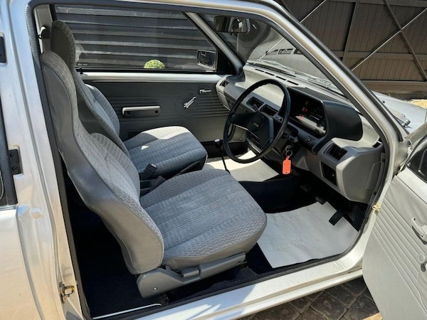 Used Nissan Micra 1987 for sale - 74237428: Photo 9
