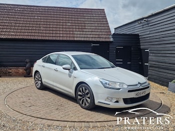2015 (15) - 2.0 HDi Exclusive Saloon 4dr Diesel Auto Euro 5 (160 ps)
