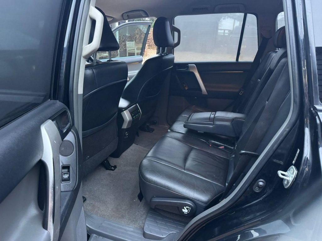 Used Toyota Land Cruiser 2011 for sale - 77485051: Photo 14