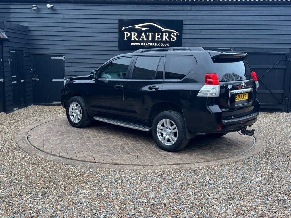 Used Toyota Land Cruiser 2011 for sale - 77485051: Photo 8