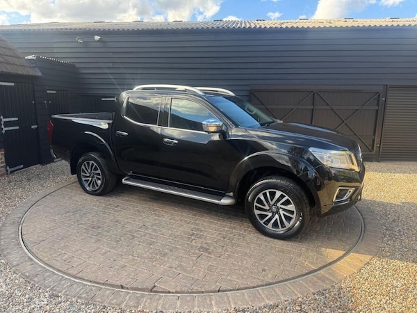 Used Nissan Navara 2017 for sale - 76274069: Photo 22