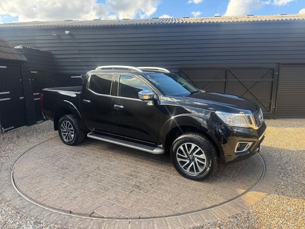 Used Nissan Navara 2017 for sale - 76274069: Photo 23