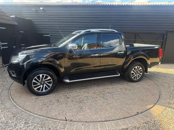 Used Nissan Navara 2017 for sale - 76274069: Photo 35