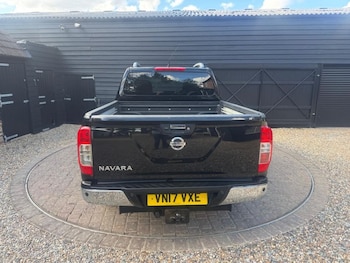 Used Nissan Navara 2017 for sale - 76274069: Photo 3