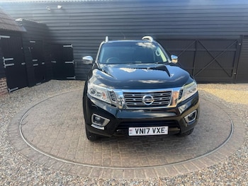 Used Nissan Navara 2017 for sale - 76274069: Photo 4