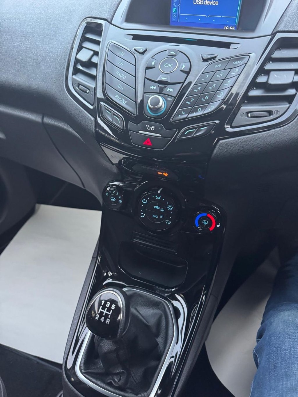 Used Ford Fiesta 2016 for sale - 77632057: Photo 10