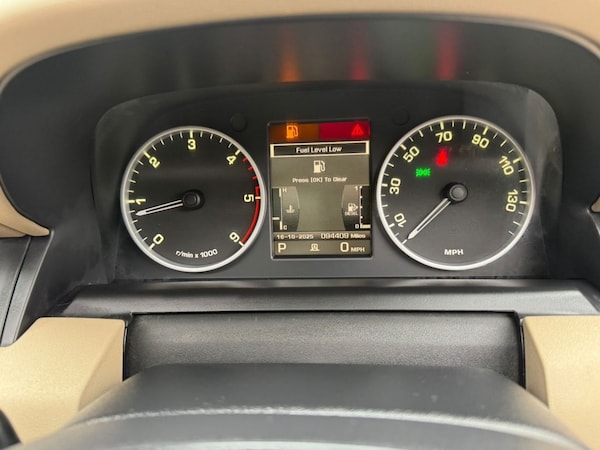 Used Land Rover Discovery 2010 for sale - 76304251: Photo 11