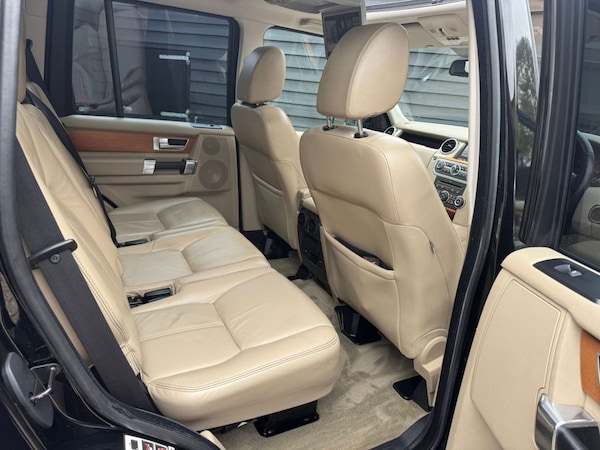 Used Land Rover Discovery 2010 for sale - 76304251: Photo 15
