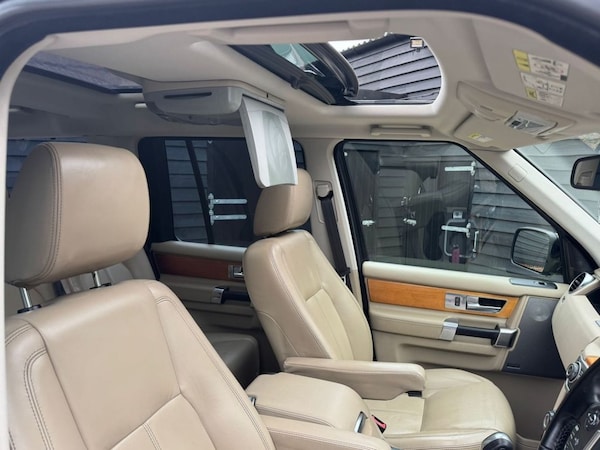 Used Land Rover Discovery 2010 for sale - 76304251: Photo 9