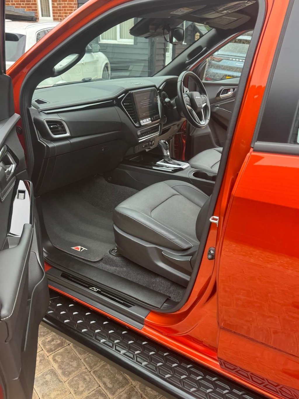 Used Isuzu D-Max 2023 for sale - 76261367: Photo 10