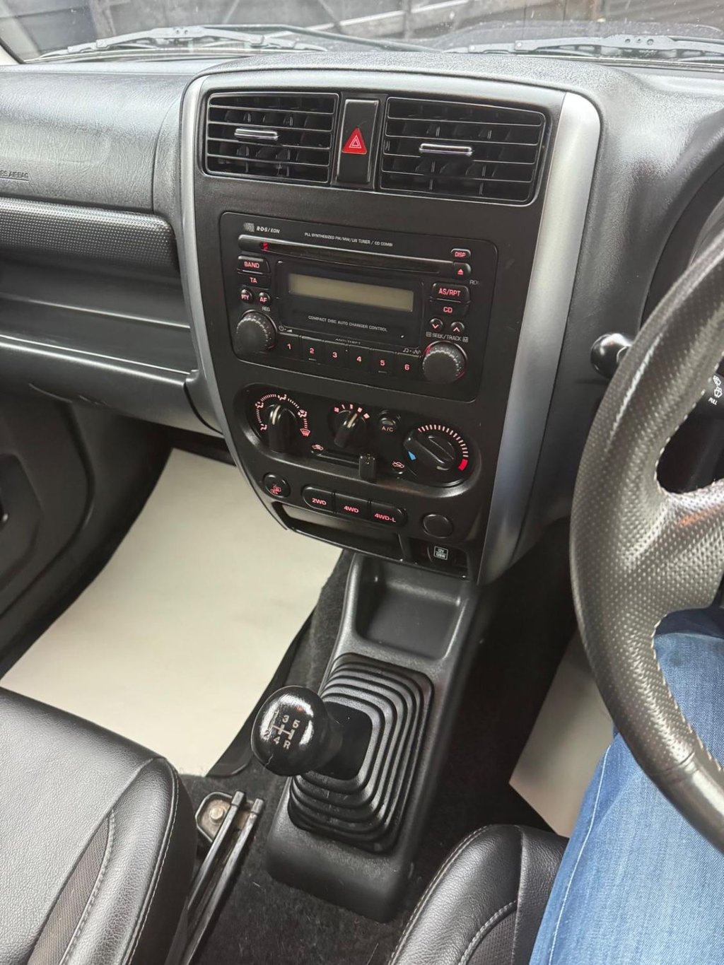 Used Suzuki Jimny 2014 for sale - 77167232: Photo 11