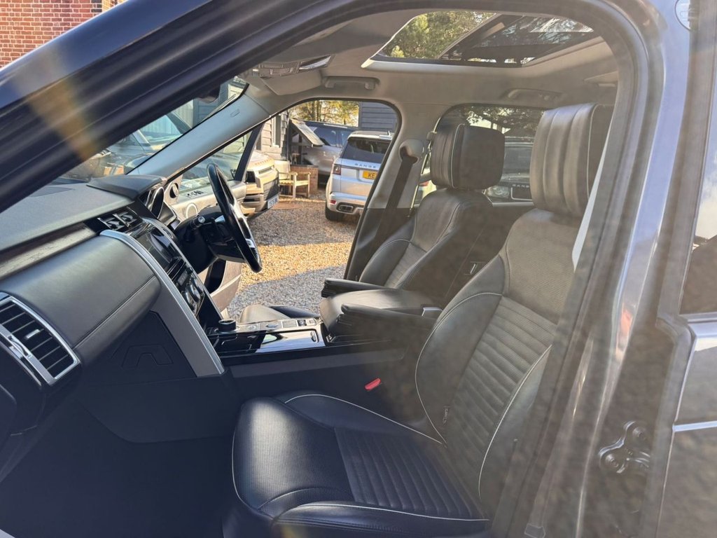 Used Land Rover Discovery 2017 for sale - 77484972: Photo 14