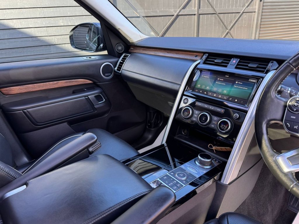 Used Land Rover Discovery 2017 for sale - 77484972: Photo 16