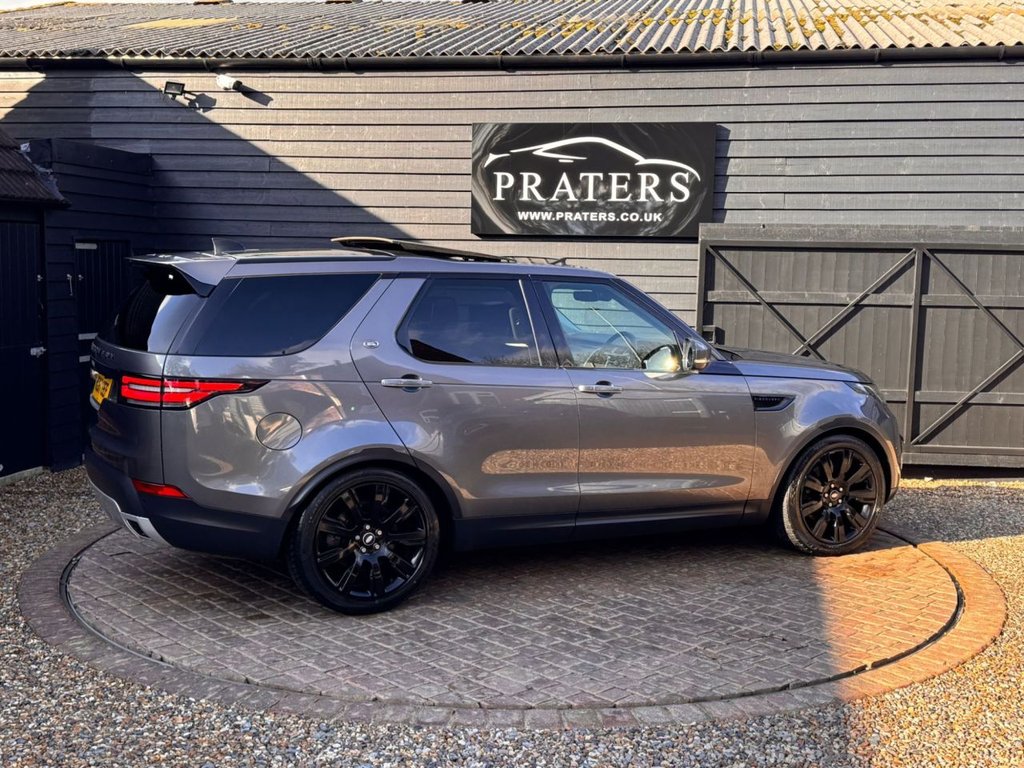 Used Land Rover Discovery 2017 for sale - 77484972: Photo 8