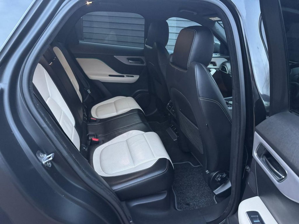 Used Jaguar F-Pace 2016 for sale - 77563869: Photo 16