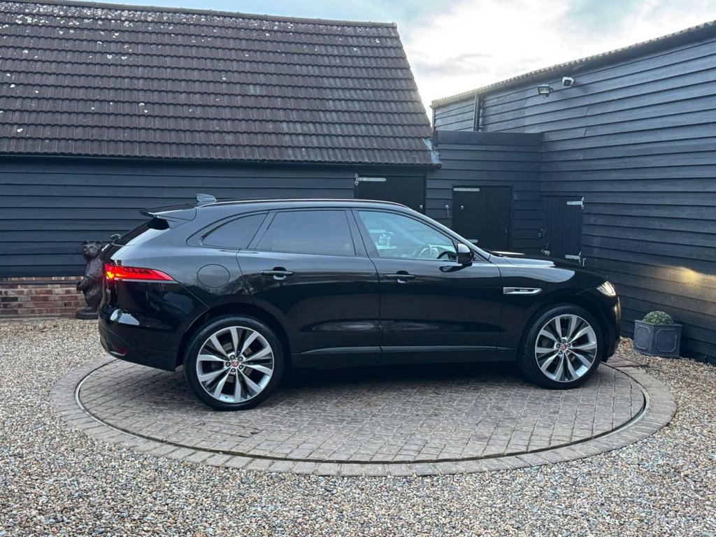 Used Jaguar F-Pace 2016 for sale - 77563869: Photo 24